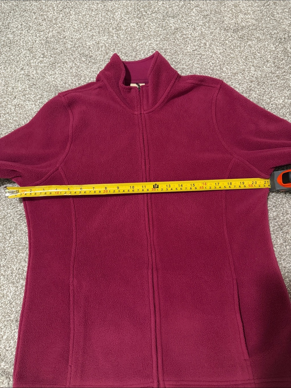 L.L. Bean Women's Full-Zip Fleece Jacket Magenta Purple Mock Neck - Picture 3 of 5
